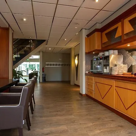 Fletcher Hotel-restaurant Paasberg فندق
