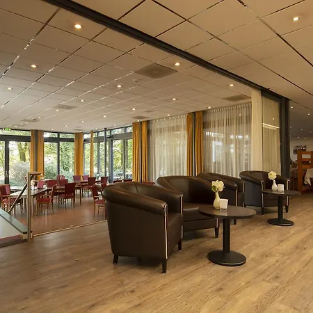 Fletcher Hotel-restaurant Paasberg فندق لوخيم
