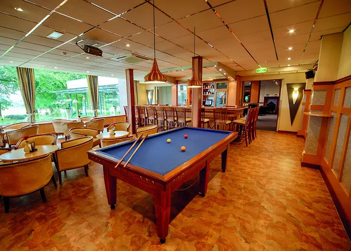 Fletcher Hotel-restaurant Paasberg 3*