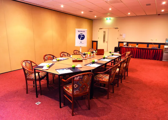 Fletcher Hotel-restaurant Paasberg Hotell 3*