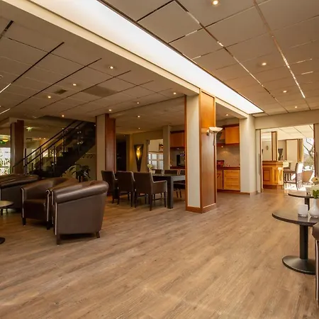 Fletcher Hotel-restaurant Paasberg 3* لوخيم