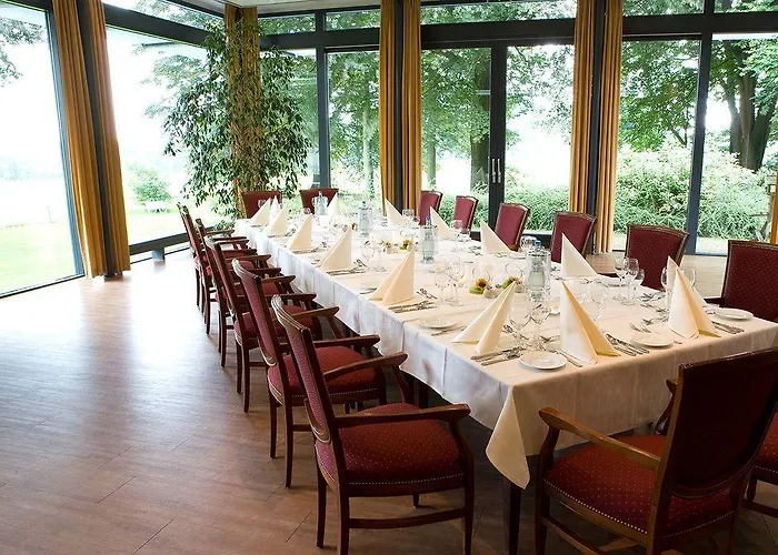 Fletcher Hotel-restaurant Paasberg 3*