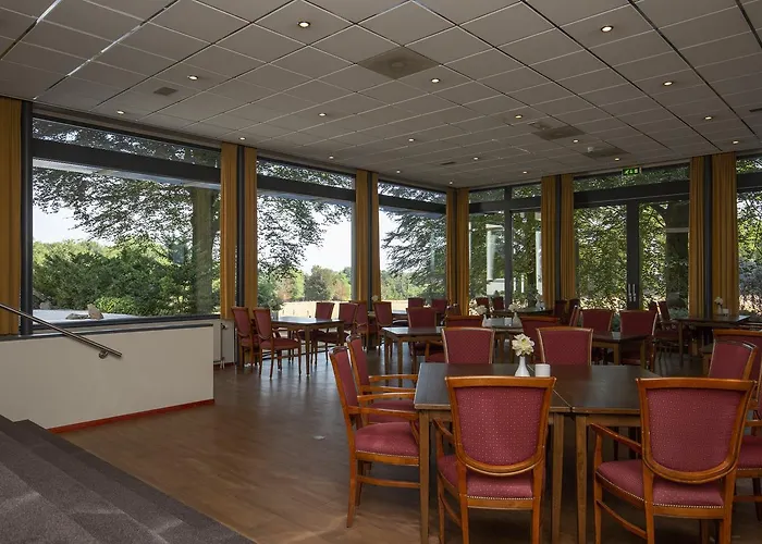 Fletcher Hotel-restaurant Paasberg Hotel 3*